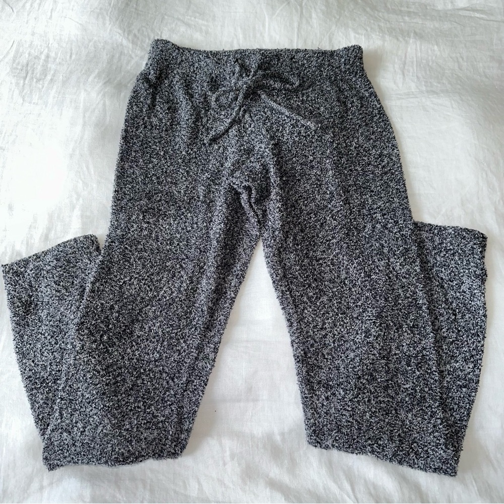 NWOT Express One Eleven Super Soft Sweatpants. Size small